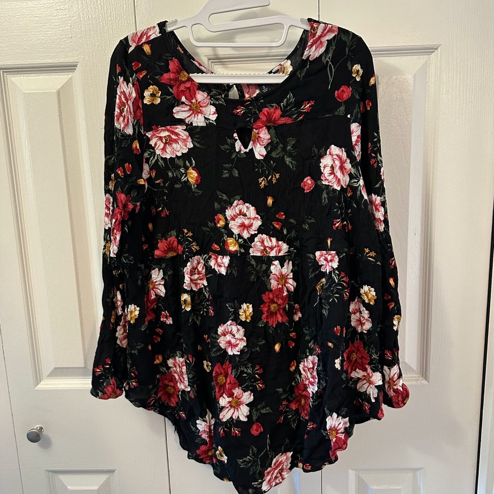 Torrid Floral Long sleeve top